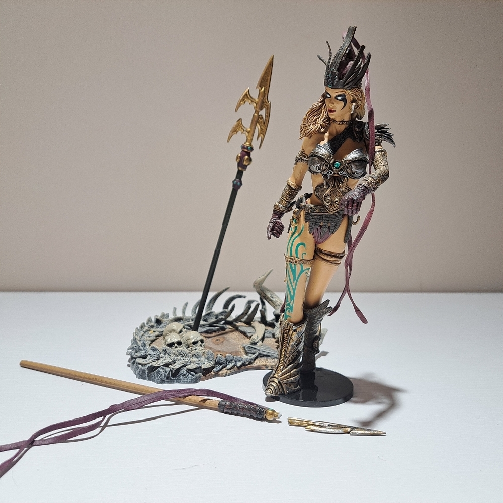 Spawn Classic Action Figure Tiffany II McFarlane Toys 2000 Series 17 out of box